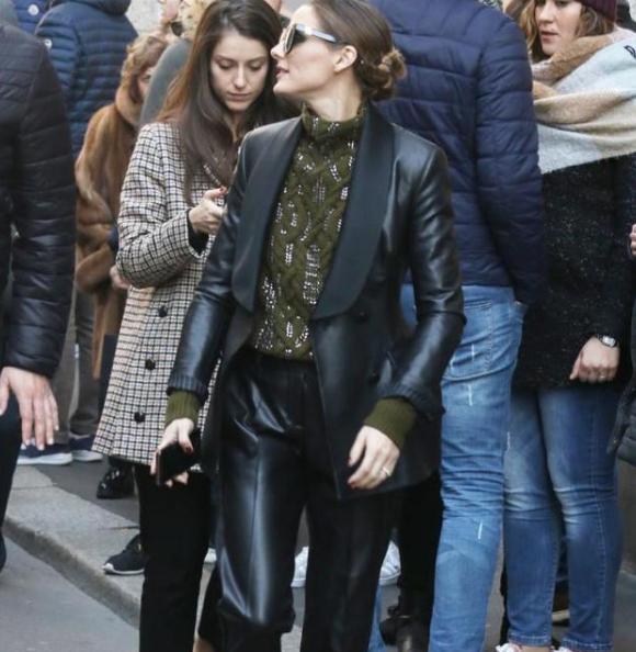 西装一穿就是最靓的仔,西装一穿都是大人