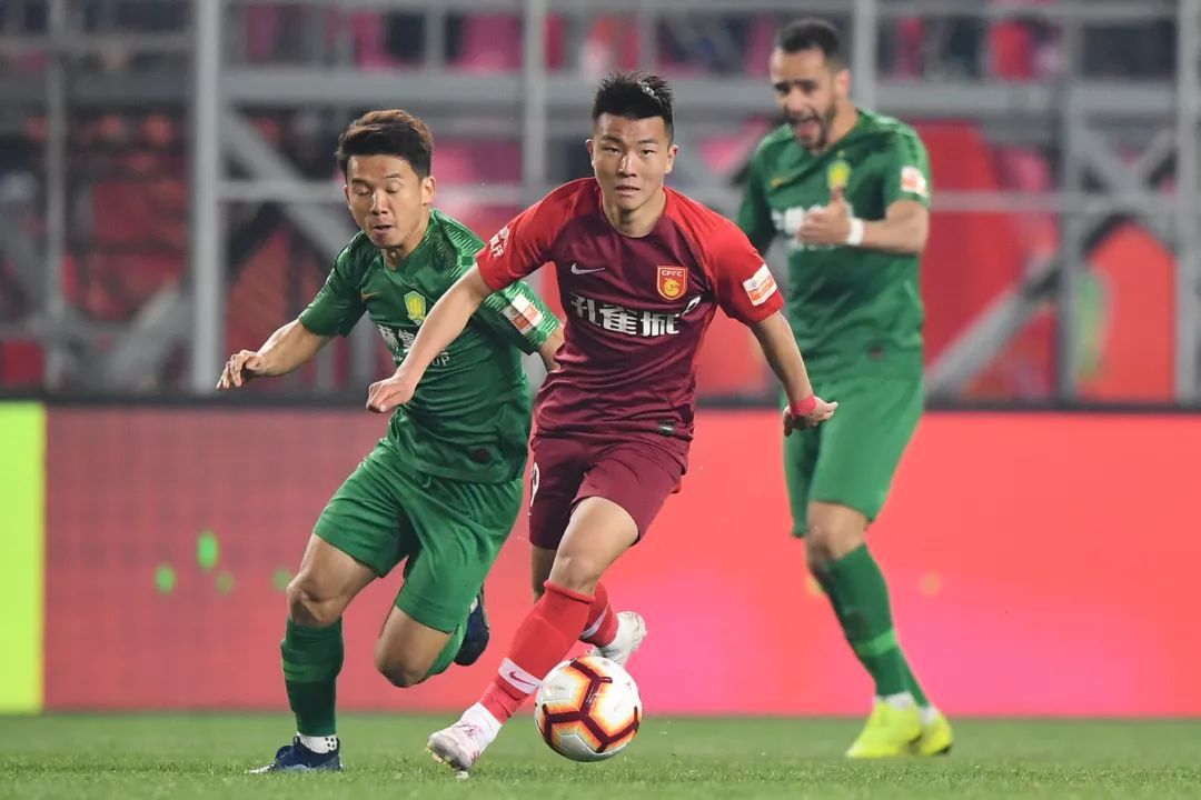 从国安到华夏，再到大连人，他是国足最具潜力的新星