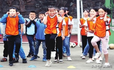 瓒崇悆灏忓皢楂樼噧,瓒崇悆灏忓皢瓒呯噧鐬棿