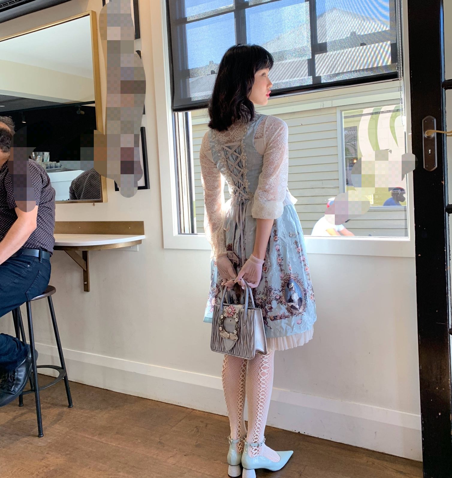 她是超级女声评委，《氧》是她的代表作，新曲上线被评又一首神曲