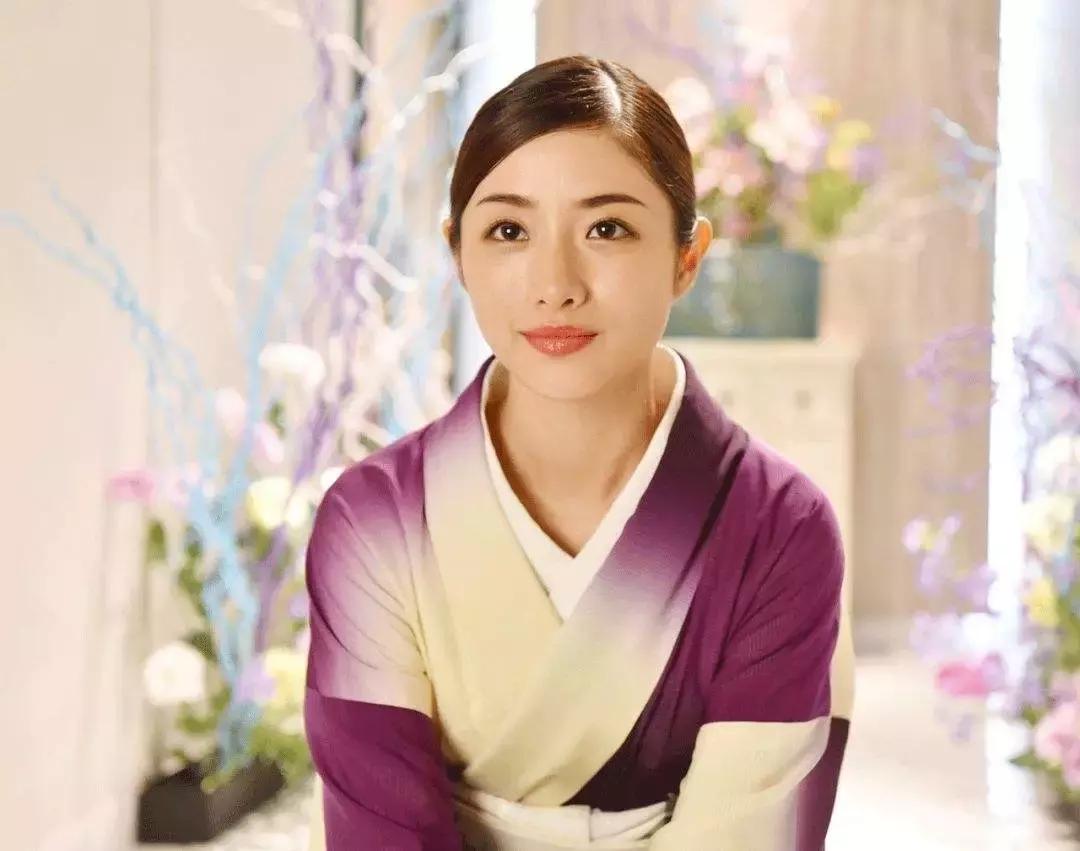 明星百万p图师,美图秀秀明星修图