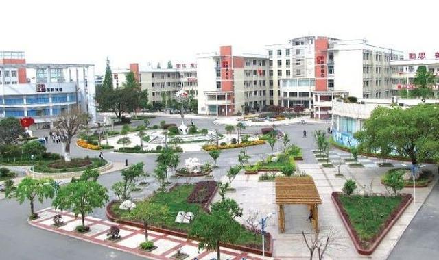 四川绵阳哪所中学好,绵阳一中和绵阳南山哪个好