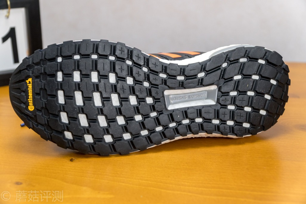 1199元阿迪达斯ultraboostdna5.0,阿迪ultraboost21值得入手吗