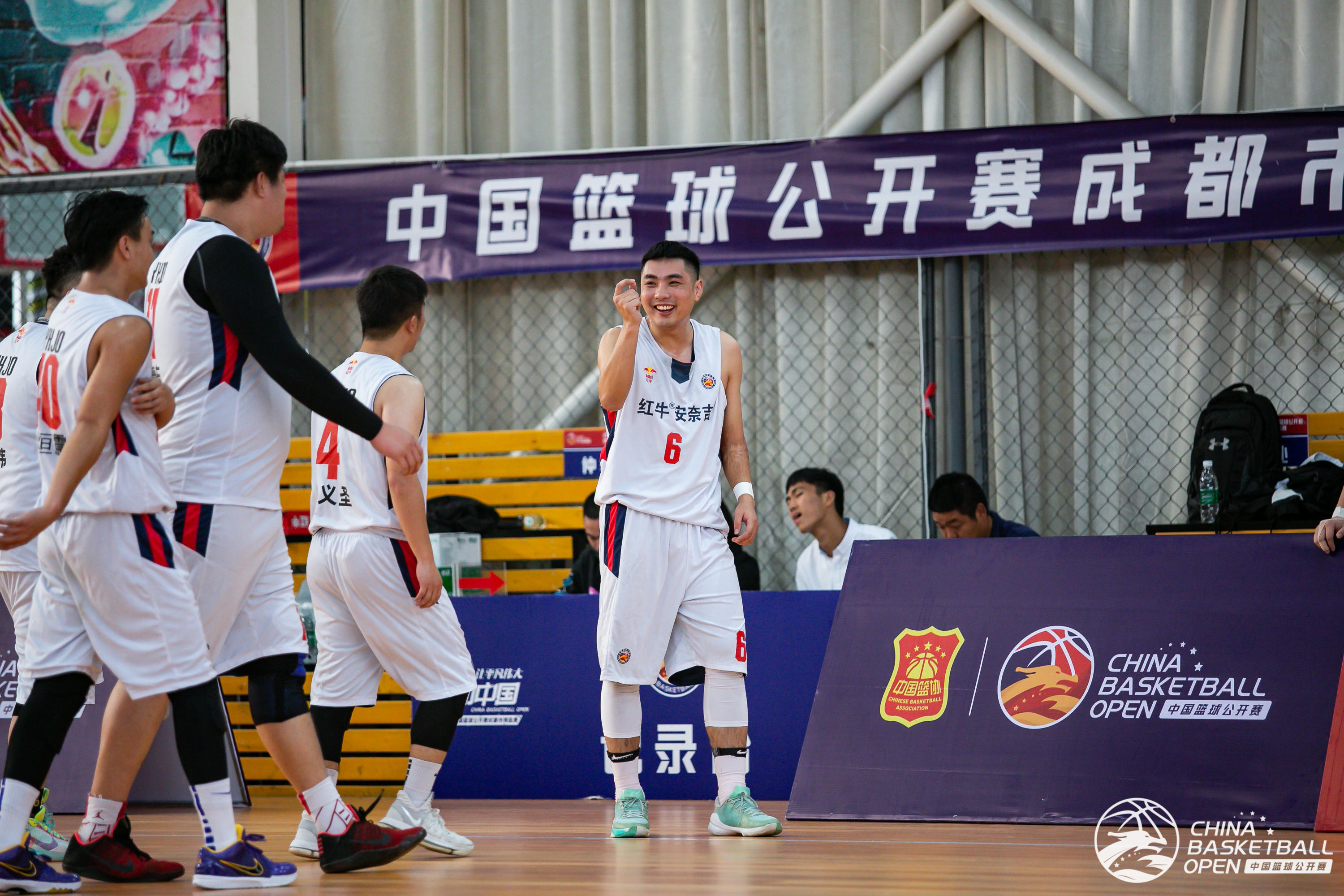 中国篮球公开赛青岛株洲,中国篮球公开赛总决赛株洲比赛
