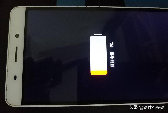 手机进水后没有声音怎么快速解决,手机进水黑屏的恢复方法vivo