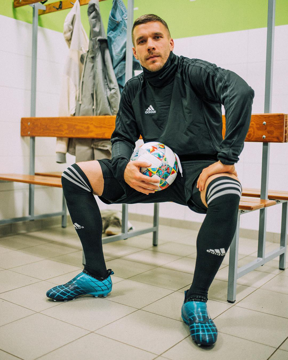 近期球员上脚战靴一览,2019经典战靴