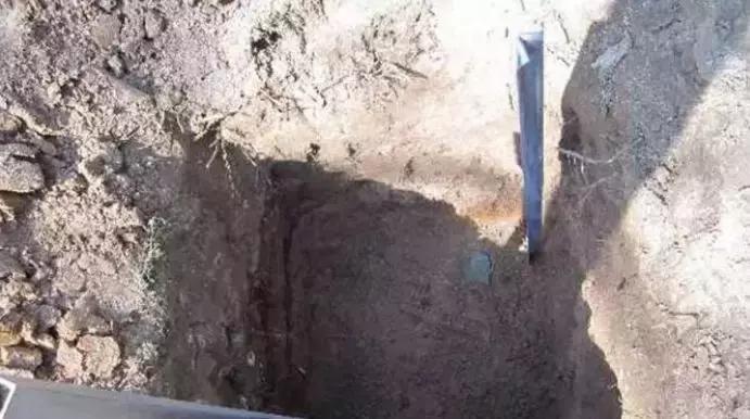 监控室外立杆和基础,监控立杆基础接地做法