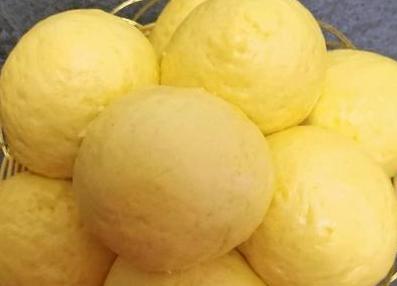 饥荒无情，狗通人意，救了两条人命