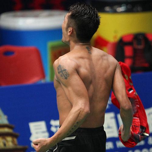 运动员有纹身的有谁,哪个运动员身上有纹身