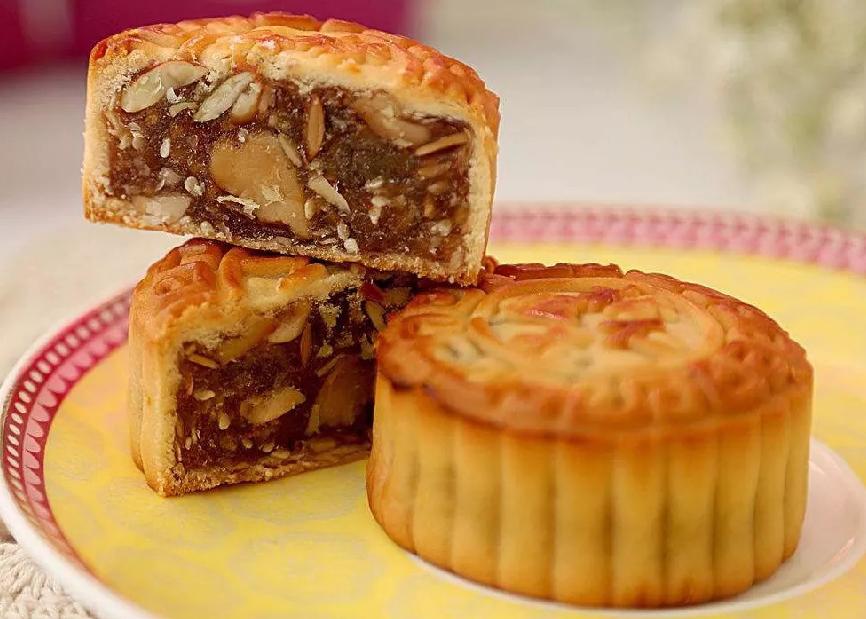 月饼吃什么馅最好吃又简单,南方月饼和北方月饼的馅