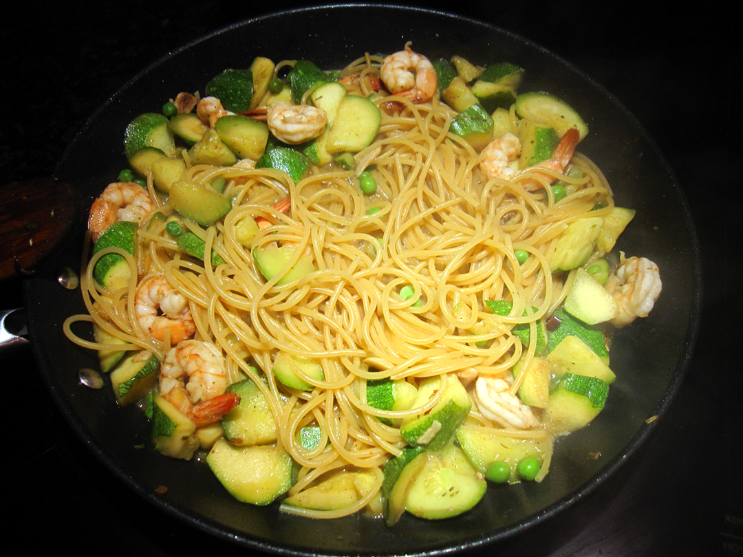 炒意面不加番茄,炒意面用什么面条