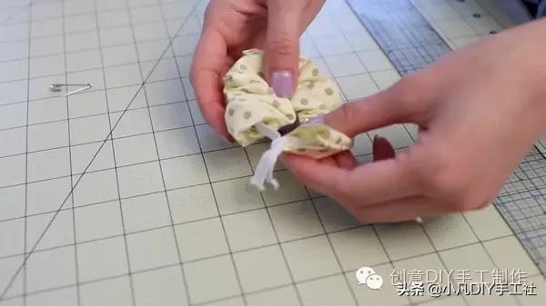 旧衣服飘带做头饰,十种diy简单的发饰