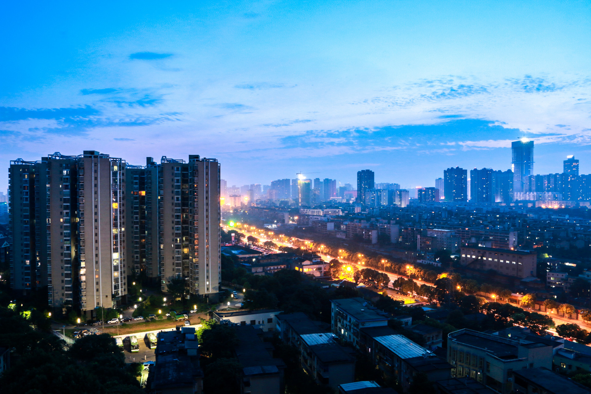 如何与三观不合的同事相处,如何应对三观不合的朋友