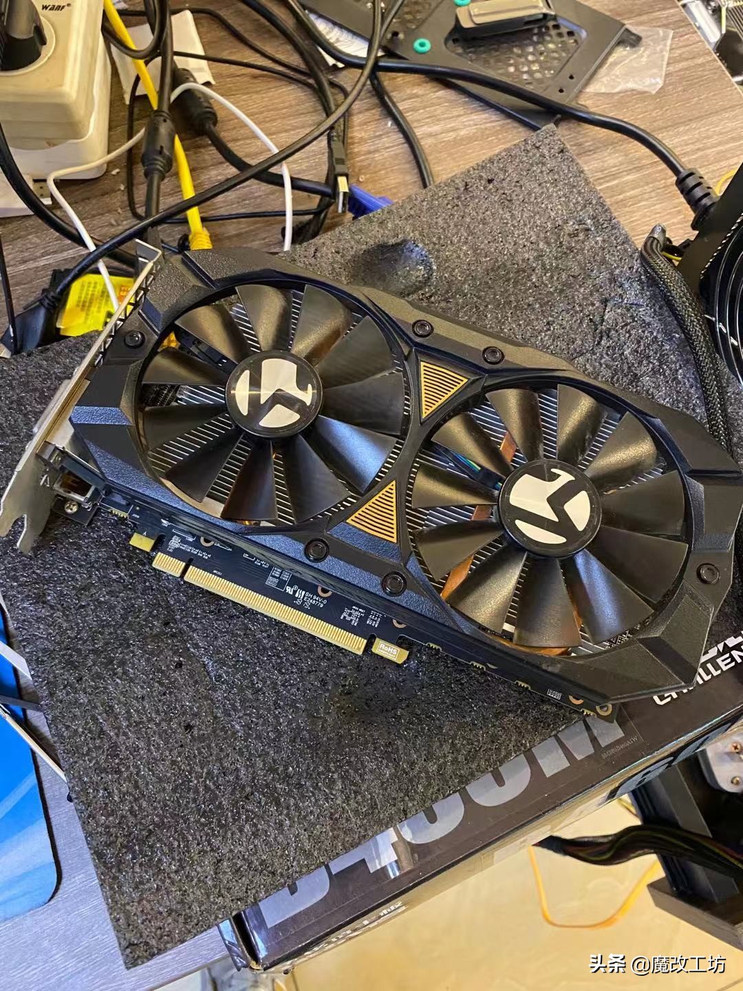 铭瑄hd7850巨无霸和发行者5808g,铭瑄5808g2304满血版跑多少分