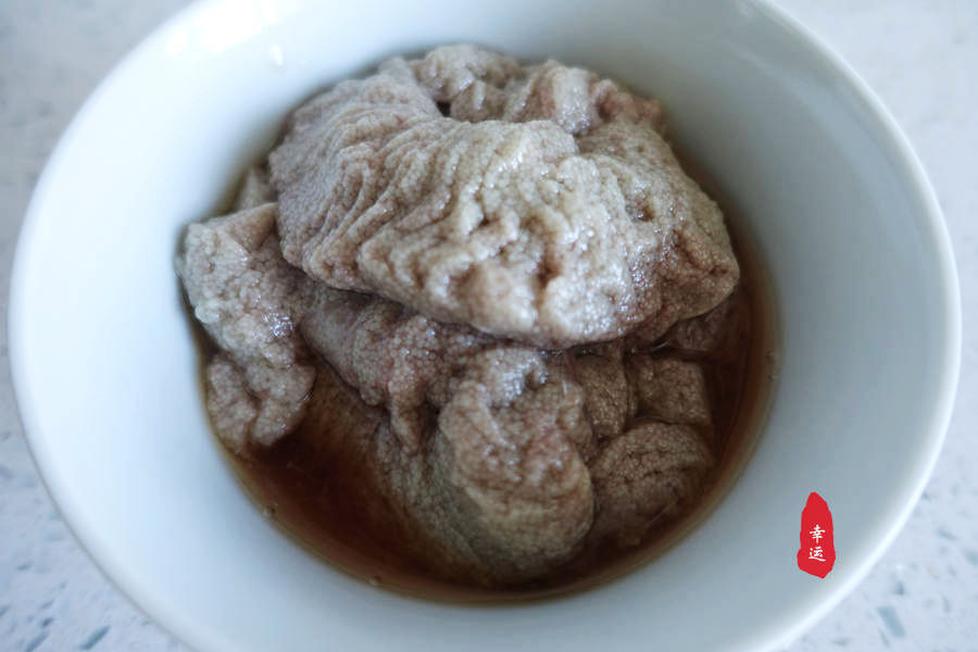 好吃的清汤豆腐炖鱼,鱼肉嫩鲜超下饭