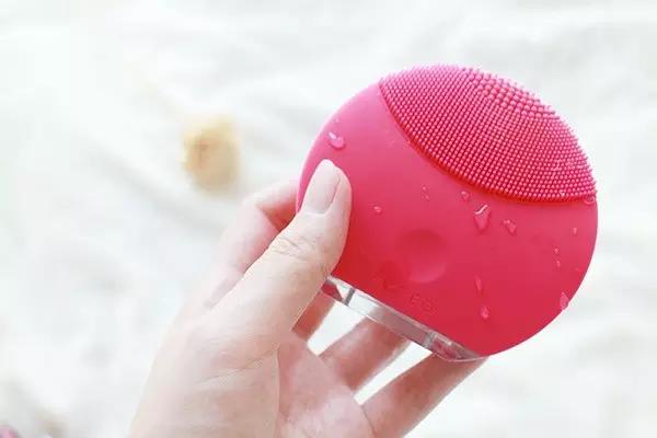 露娜luna洗脸仪价格,露娜洗脸仪真的好用吗