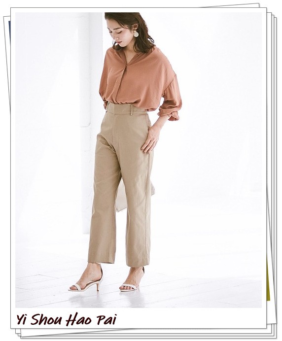 春夏米色裤子最佳搭配上衣,夏季米色裤子与上衣搭配图