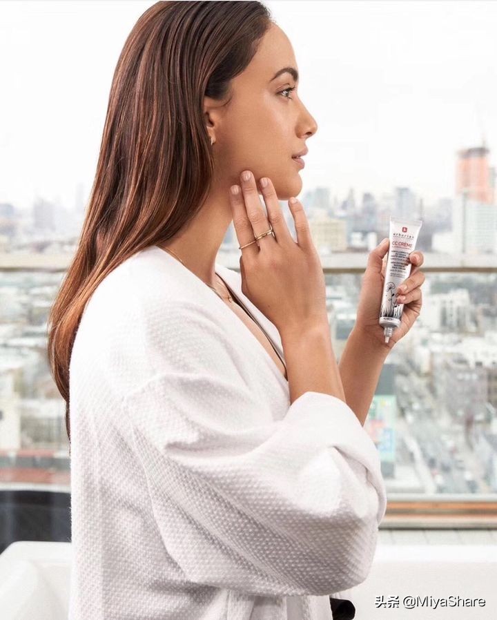 涂防晒霜的注意事项,涂防晒霜和护肤的正确步骤