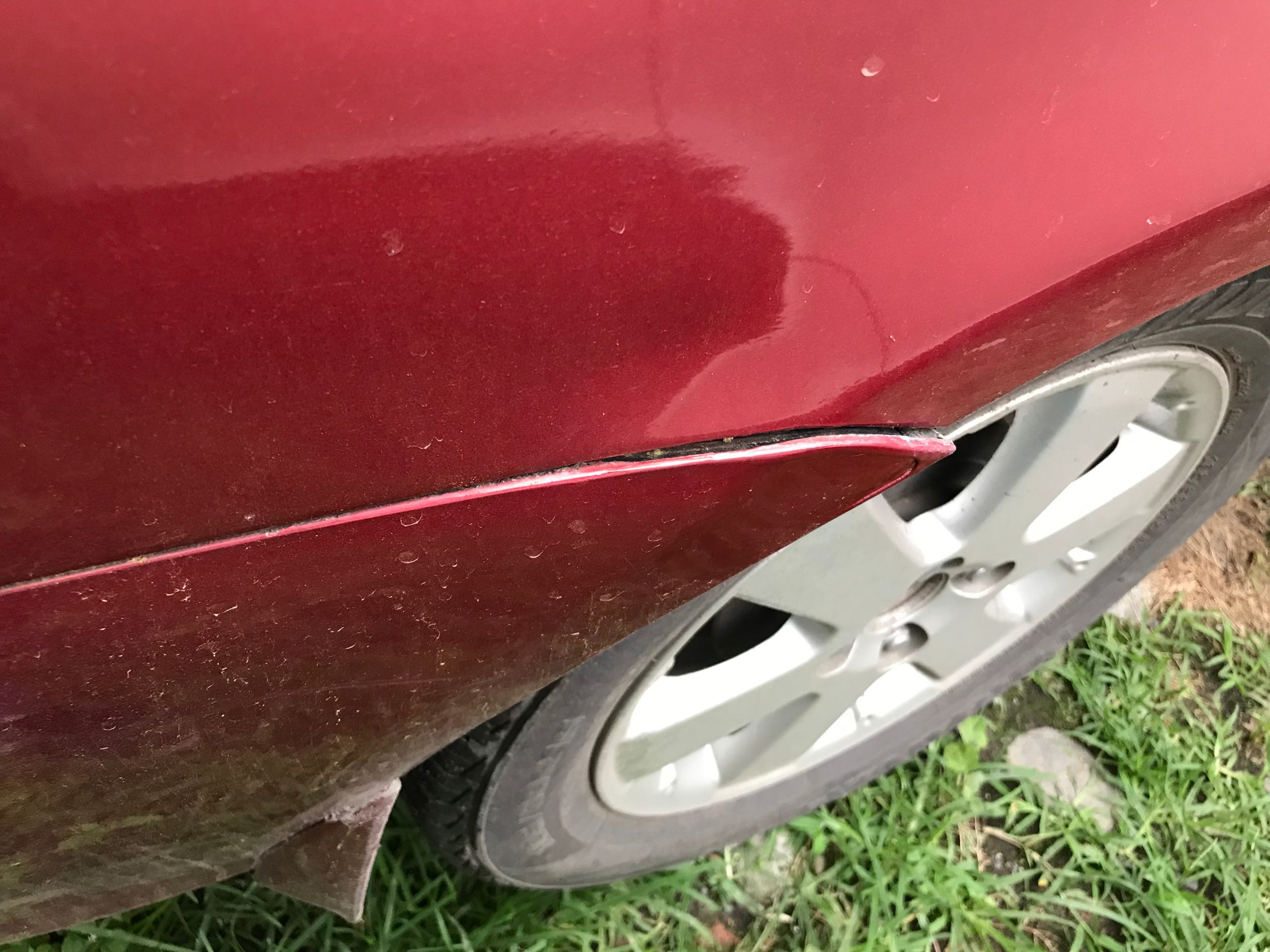 十年丰田威驰二手车值得买吗,一万块钱的车体验