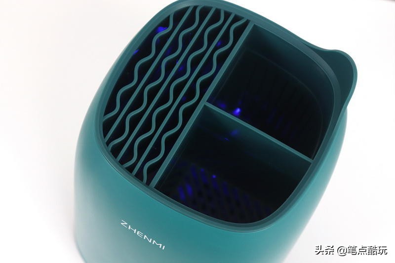 身为刀架筷笼，容不得藏污养菌！臻米K2刀叉筷子消毒机体验