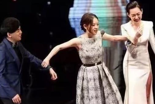 电话连线明星尴尬事,明星遇到哪些尴尬事