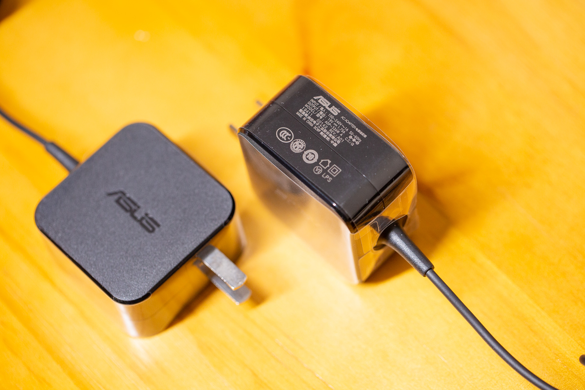 华硕灵耀路由器ax11000和6600,华硕灵耀ax6600有线mesh组网