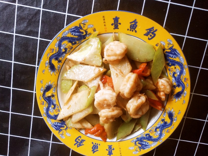 佛手瓜熬汤怎么才会翠绿,翠绿佛手瓜怎么做好吃