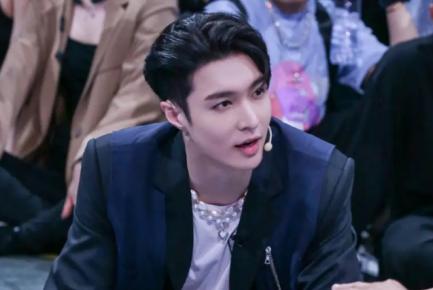 男明星的“脱敏”之路，有梗超会玩，具备核心竞争力