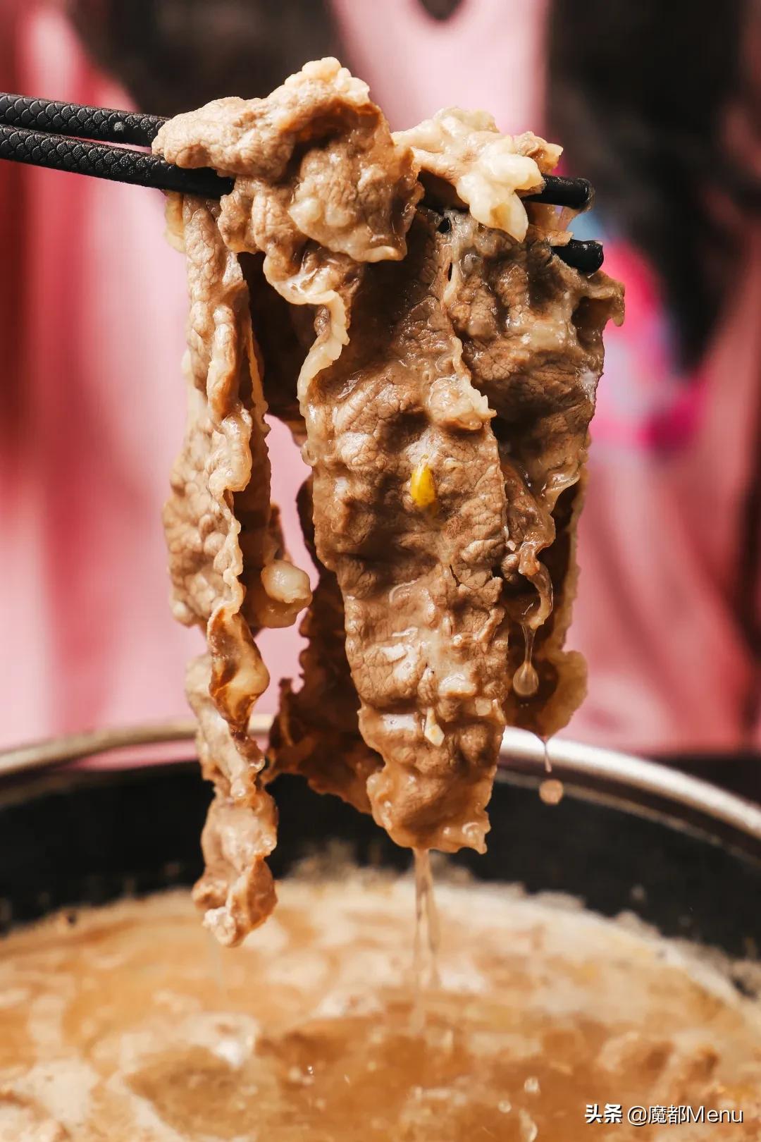 把台式锅物带来魔都，将温暖与美味传递给来到这里的客人