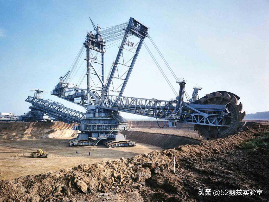 盘点世界上各式各样的挖掘机，到底哪一个才是最牛？