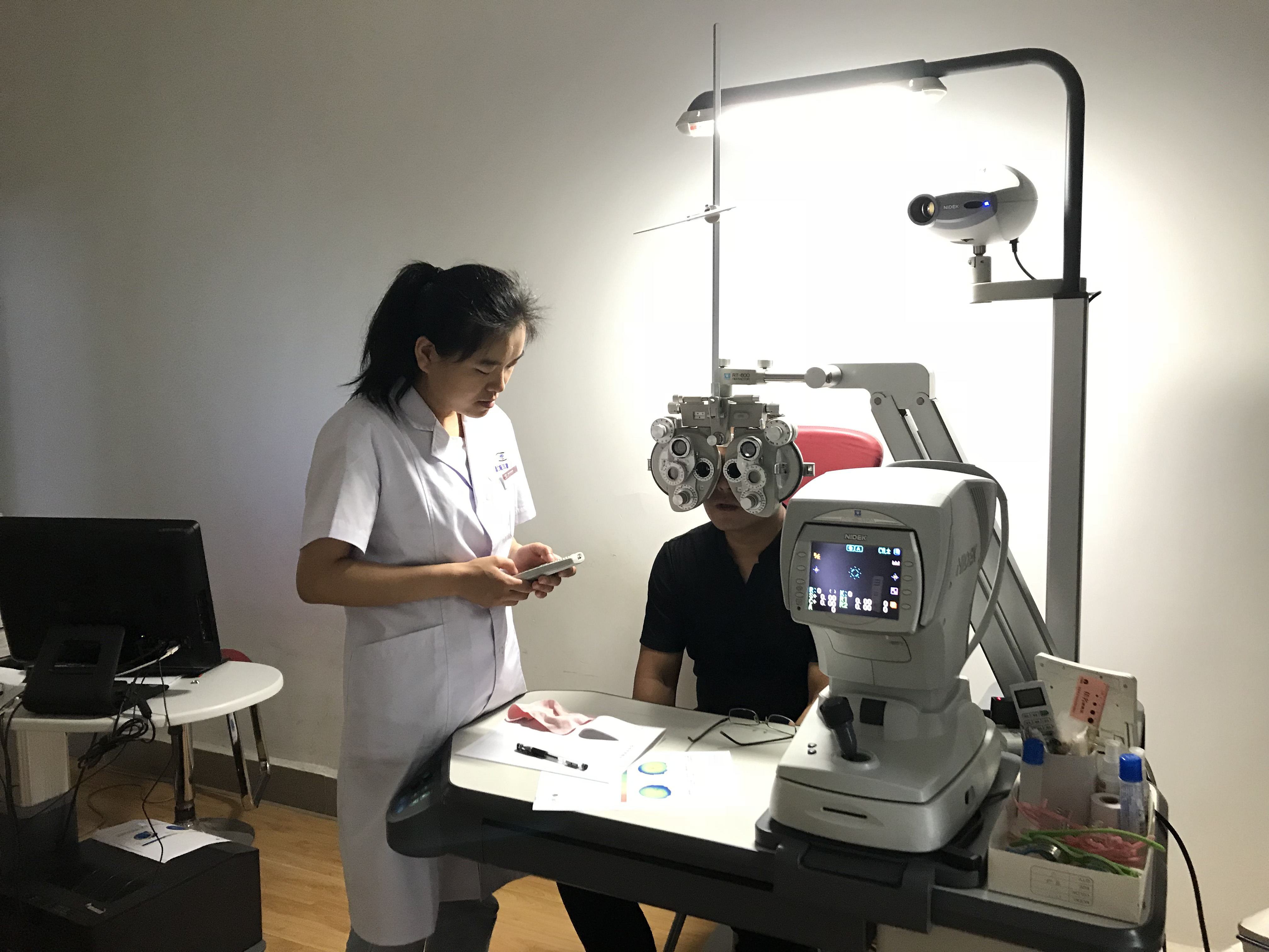 参军入伍、毕业就职，你的眼睛视力达标了吗？5月23（周六）特邀专家手术需要摘镜的伙伴提前预约啦！