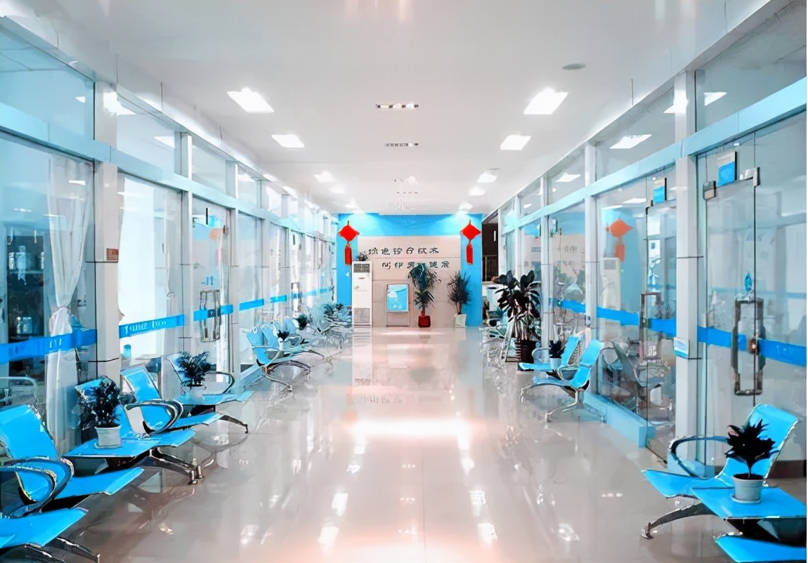 西安男子在三甲医院看肿瘤，竟被开妇科检查项目：这不是恶心人吗