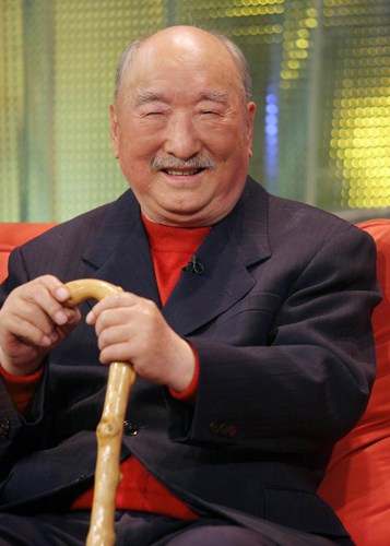 演员在现实生活中,演员现实生活中还是在演戏