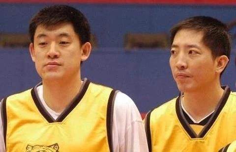 张卫平篮球集锦,张卫平为什么告别篮球