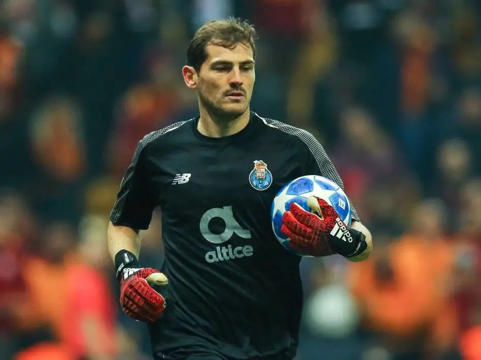 阻挡死神!39岁传奇门神退役真正原因揭晓:C罗梅西送上祝福