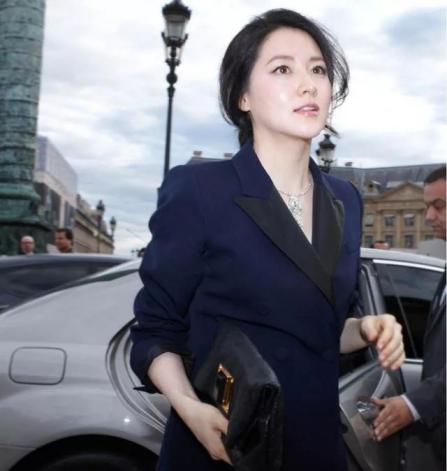 不老女神明星李英爱,51岁李英爱冻龄神颜的原因