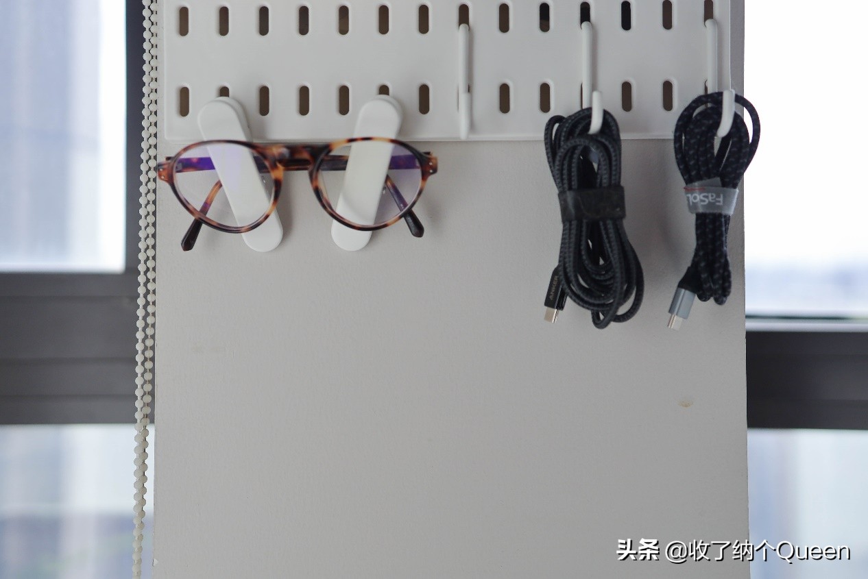 墙壁收纳洞洞板,洞洞板墙面收纳板