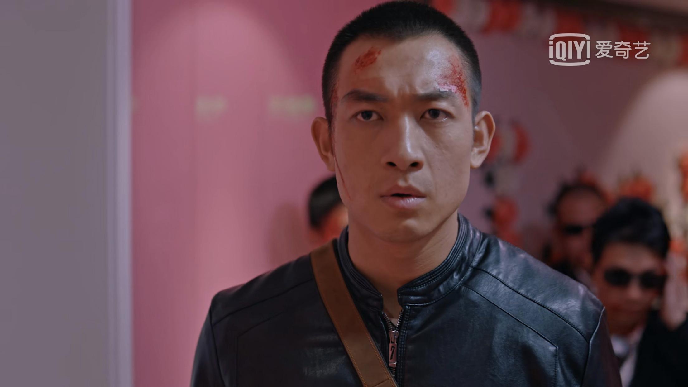 尺度确实生猛！网大《暗房》确实好看，但是，缺点也很明显