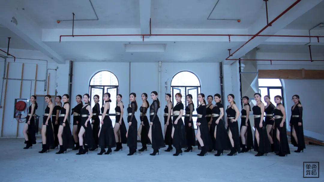 坚持学舞蹈的好处,坚持学跳舞有用吗