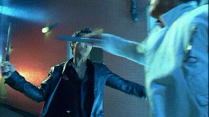 甄子丹杀破狼与吴京对打片段,棍法对决甄子丹完整版