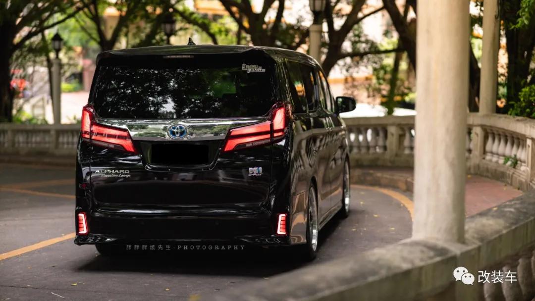 普通埃尔法改装世纪版,改装超帅埃尔法