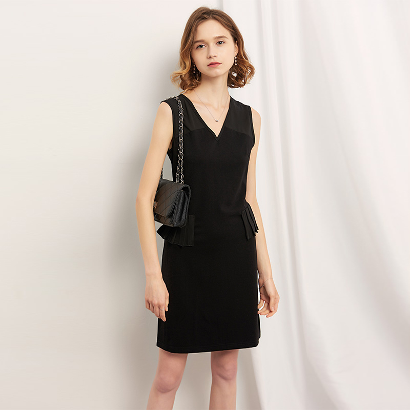 海淘小黑裙,魅力值拉满的小黑裙推荐