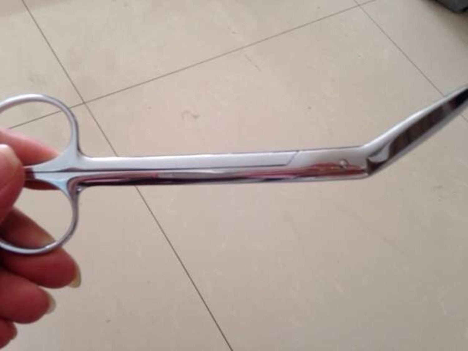 10个顺产9个都手剥胎盘吗,十个顺产九个侧切