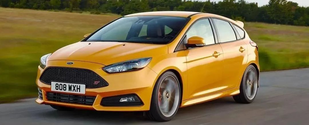 奔驰哪款车最值得入手2023款,入门级奔驰哪一款二手车值得购买