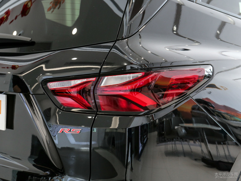 奥迪新a4l2023款,奥迪a3和小鹏p7哪个好