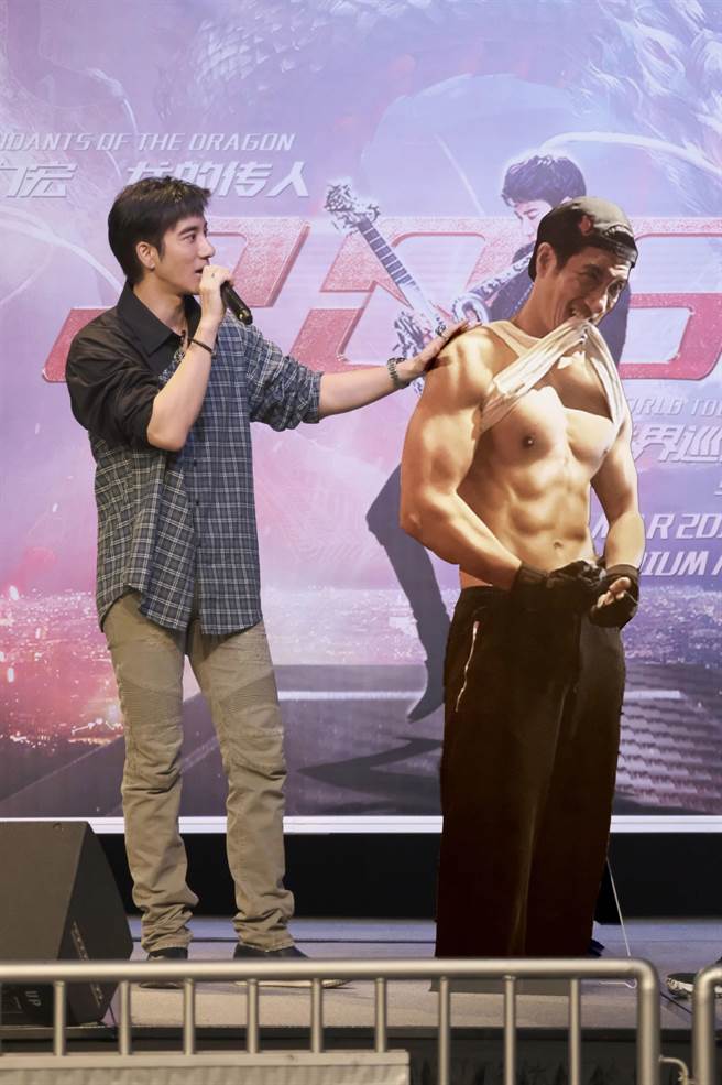 王力宏苦练身材,王力宏有没有腹肌