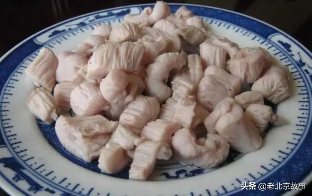 北京哪家同时有卤煮炒肝爆肚,北京吃卤煮炒肝老字号