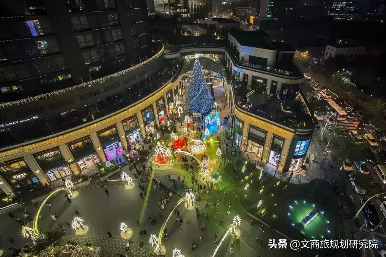 重体验时代已来！巨头加速布局，“体验式美陈”的3种玩法就在这