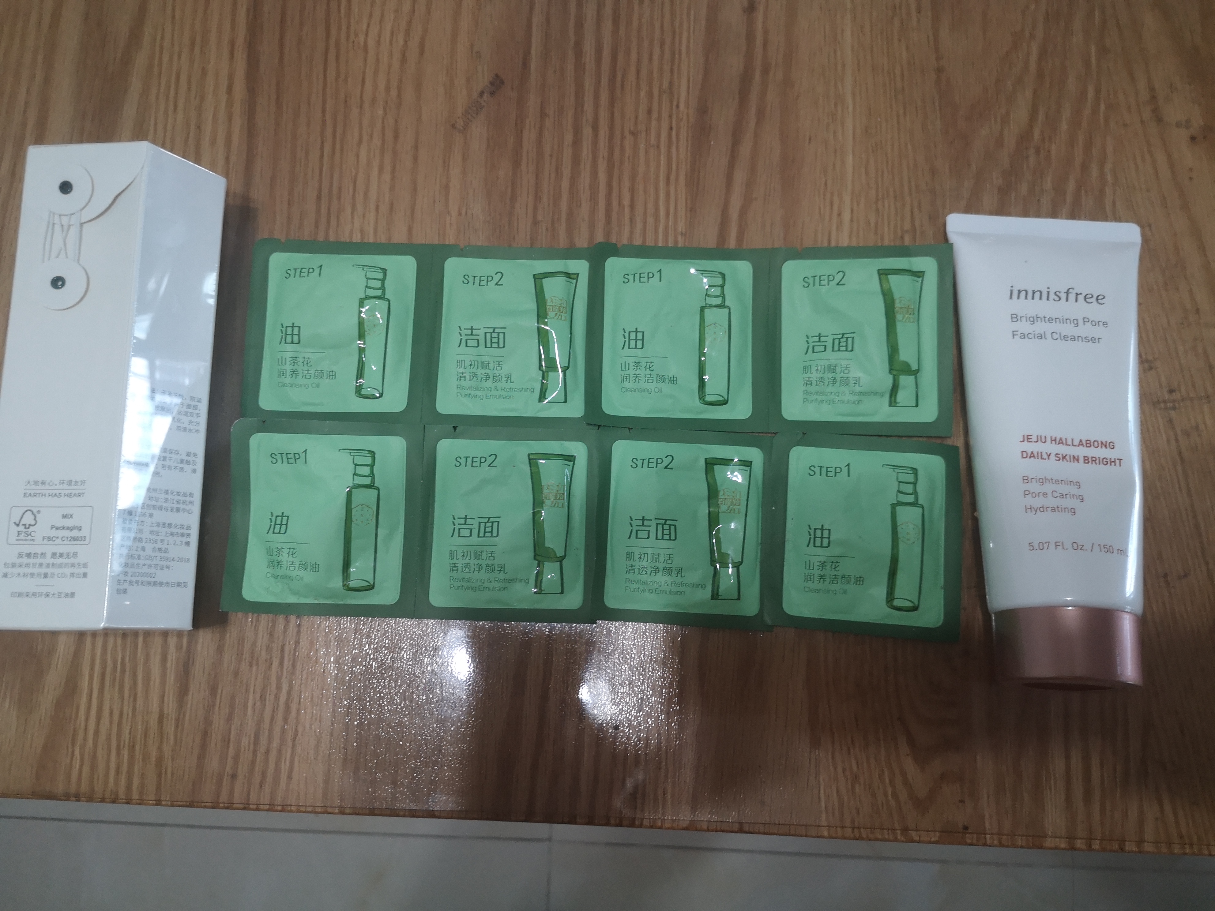 极简生活的护肤品,极简主义用的护肤品