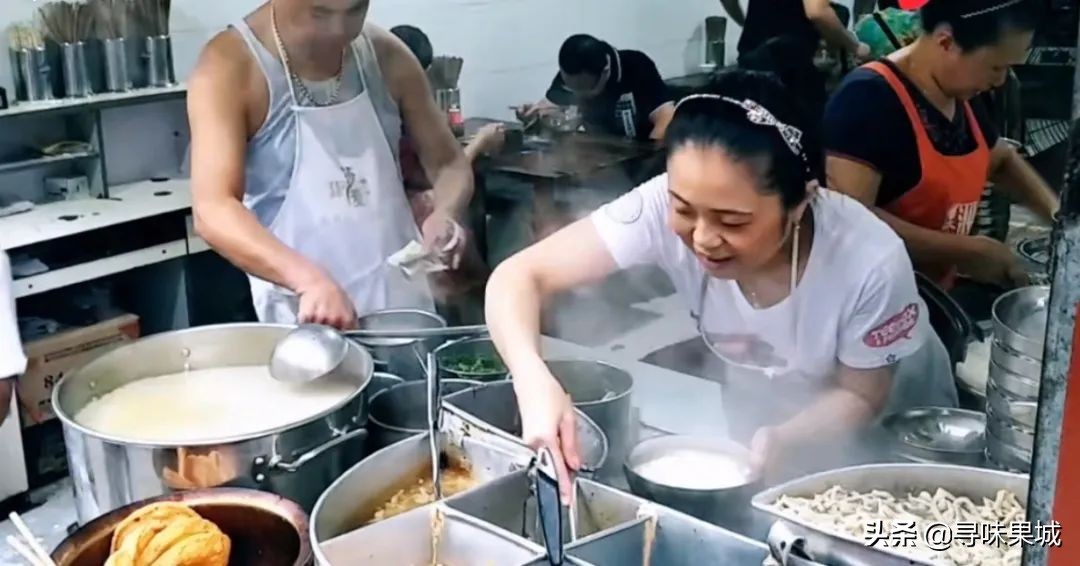 5元的南充乡镇米粉店,南充市5元米粉